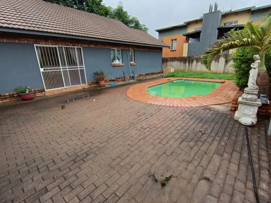 3 Bedroom Property for Sale in Waterval East North West